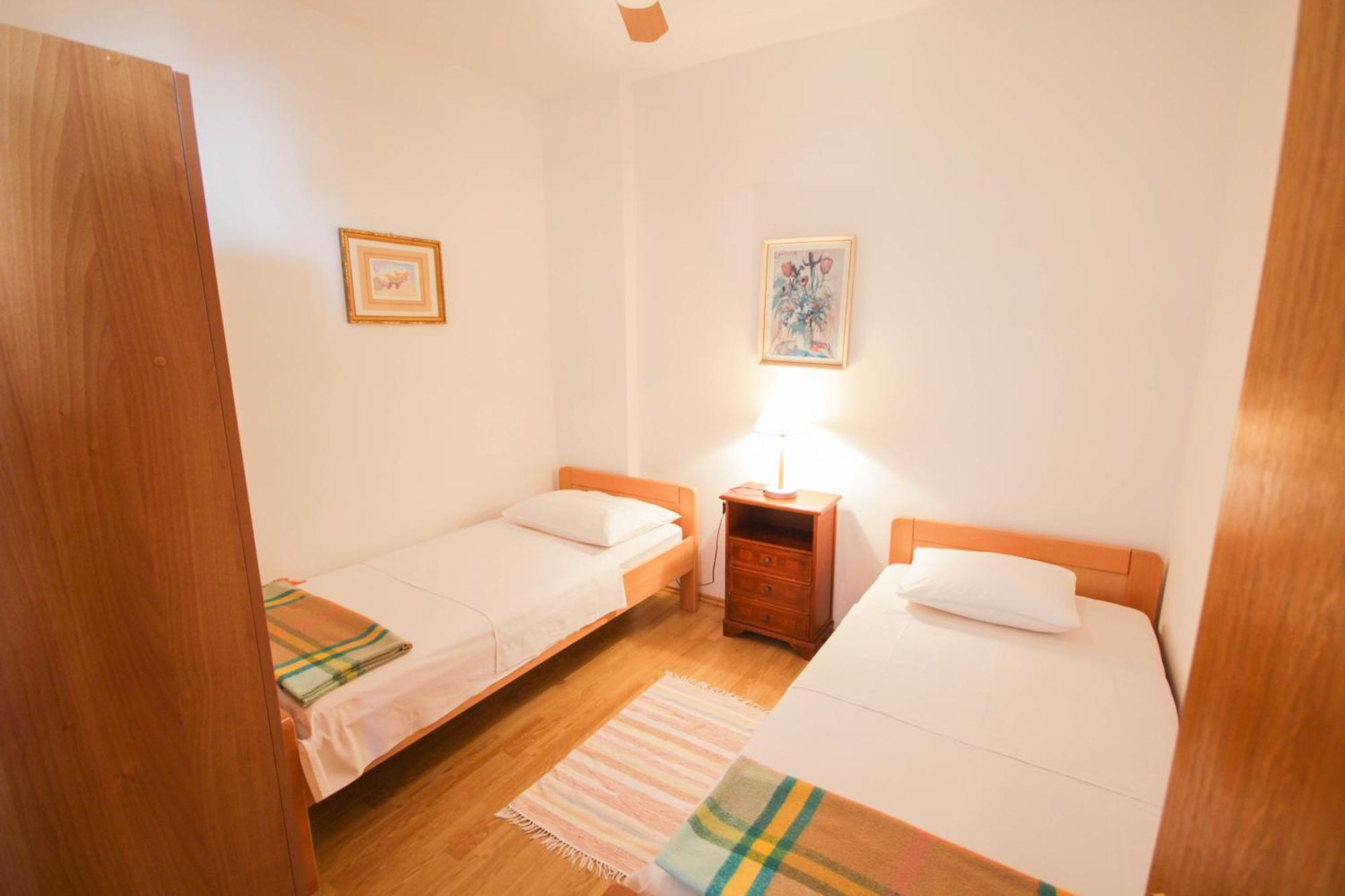 Lola'S Apartments Tribalj 部屋 写真