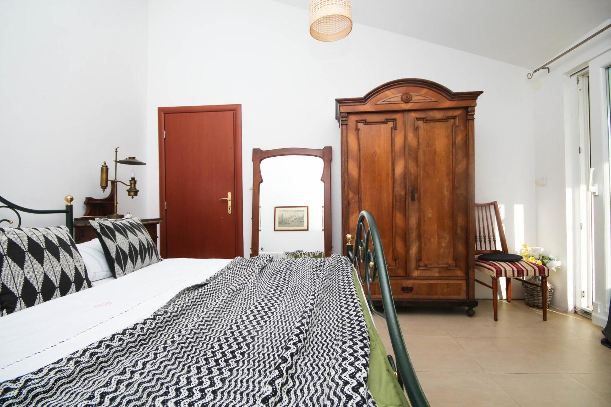 Lola'S Apartments Tribalj 部屋 写真
